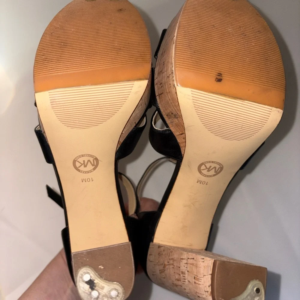 Michael Kors Mercer Platform Sandals Size‎ 10